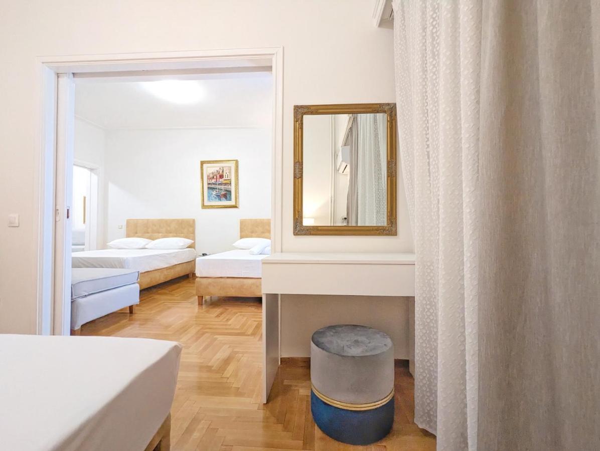 Victroria Grand Palace Apartment Athens Exterior photo