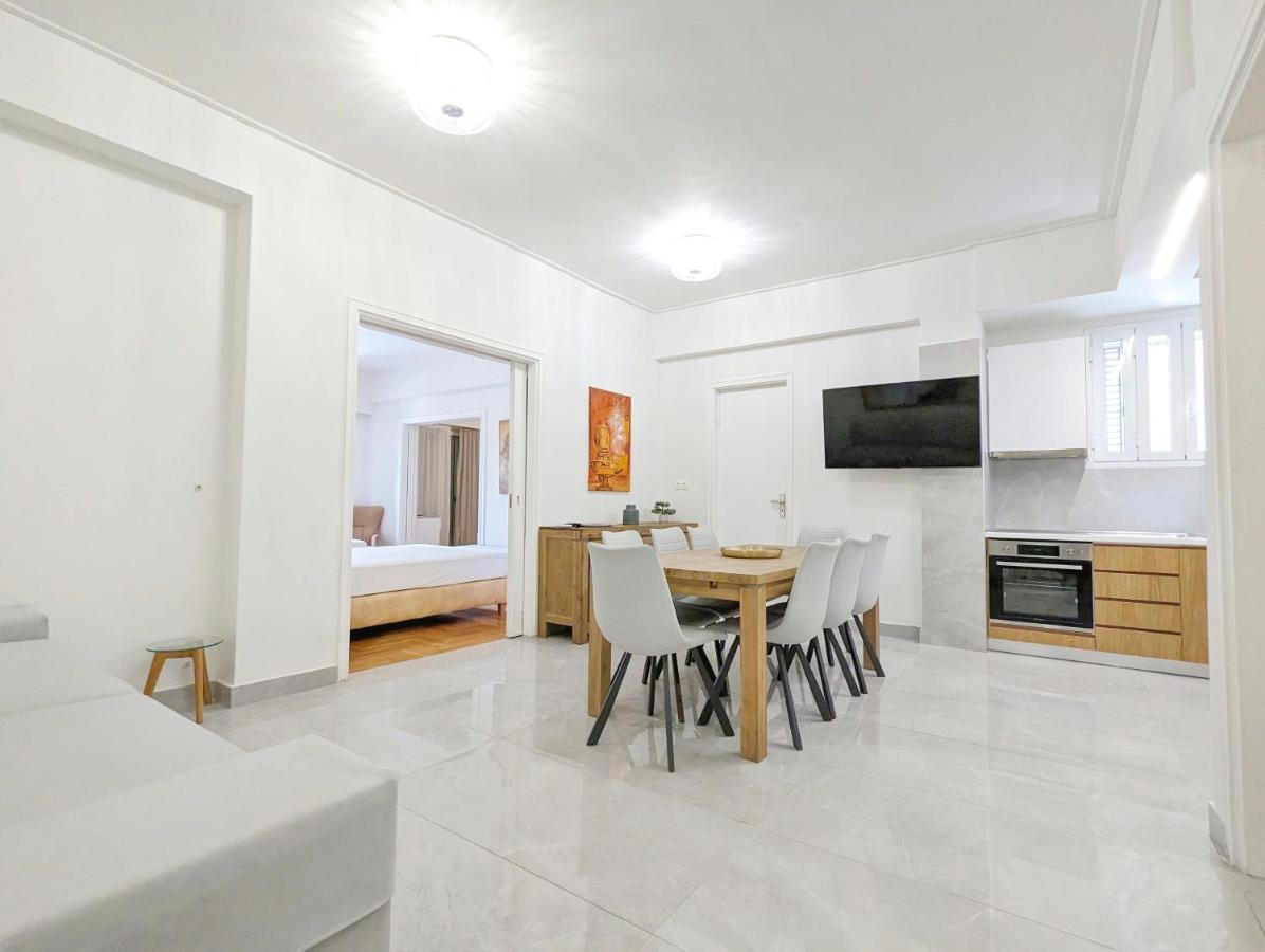 Victroria Grand Palace Apartment Athens Exterior photo